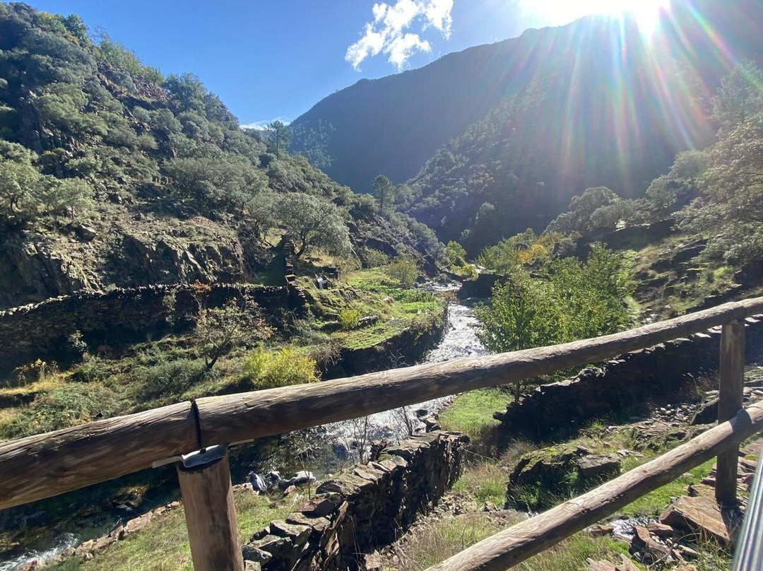 Chorro de la Meancera景点图片