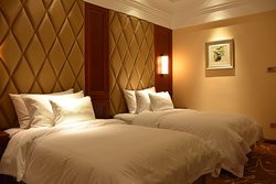 旌湖国际酒店主图