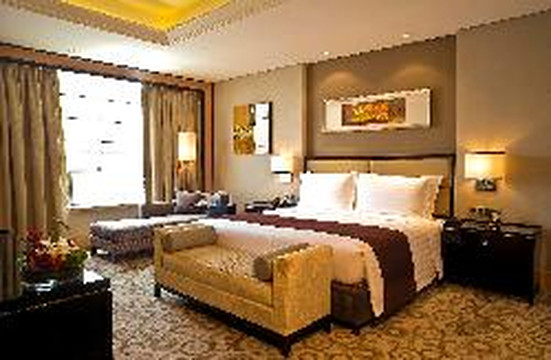 上海兴荣温德姆酒店主图