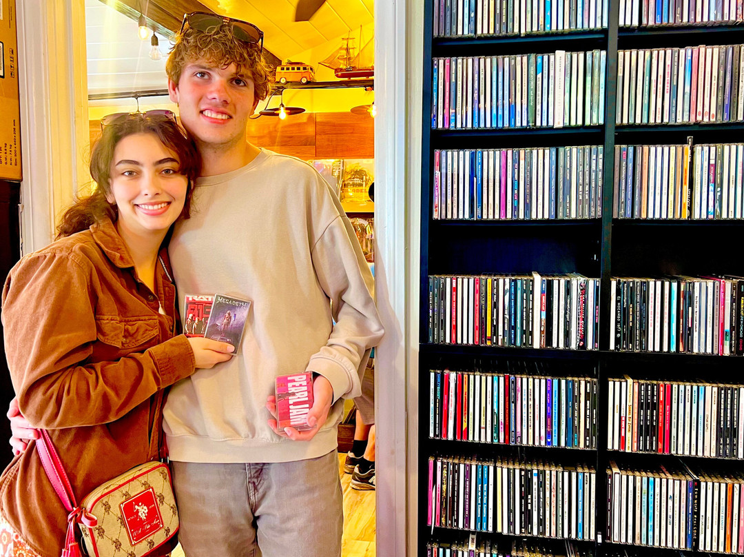 Love Bus Records-卡尔斯巴德必去景点