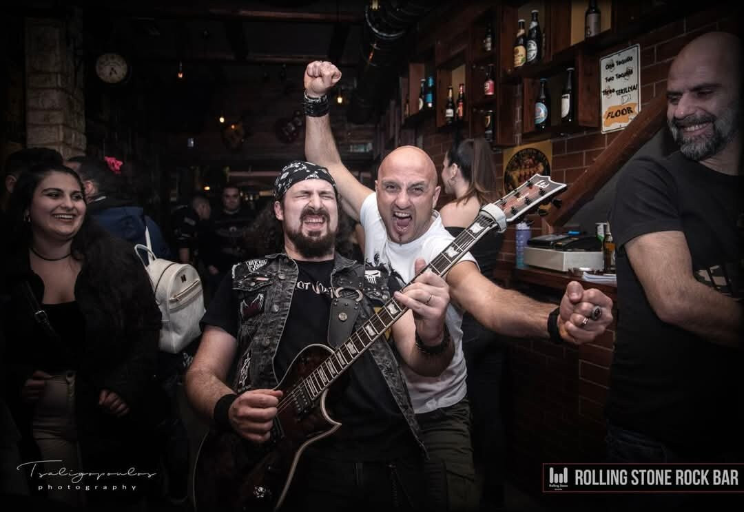 Rolling Stone Rock Bar-Naousa必去景点