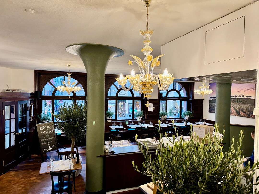 Castello Toscana主图