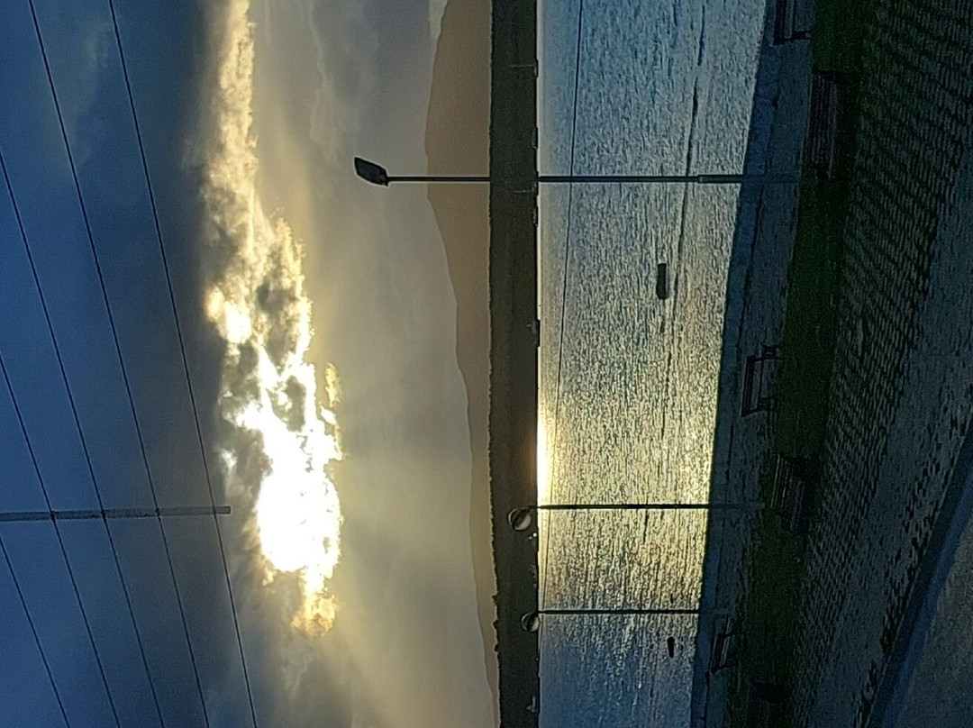 Monumento al viento-纳塔莱斯港必去景点