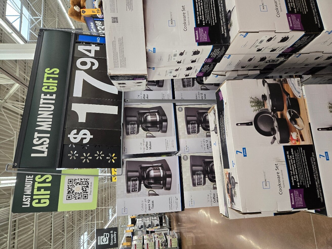 Walmart Supercenter景点图片