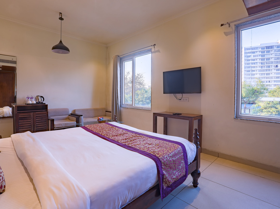 The VrindWoods Hotel主图