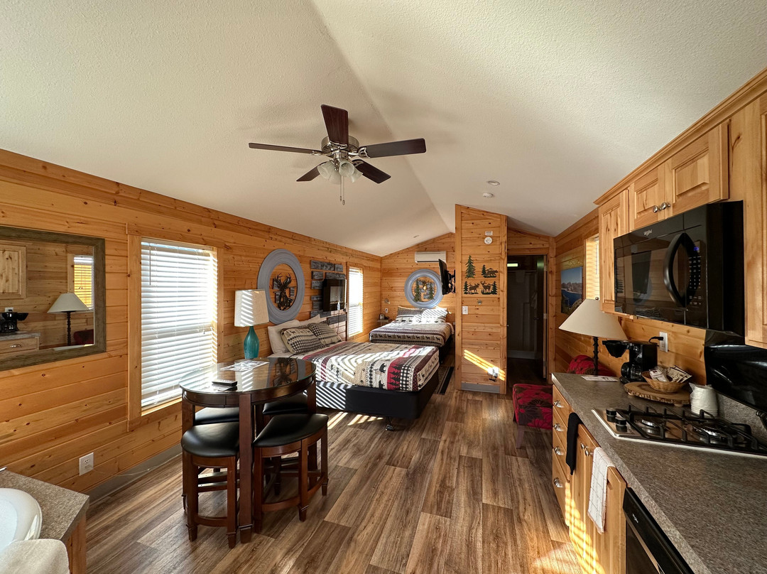 佩克伍德旅馆主图