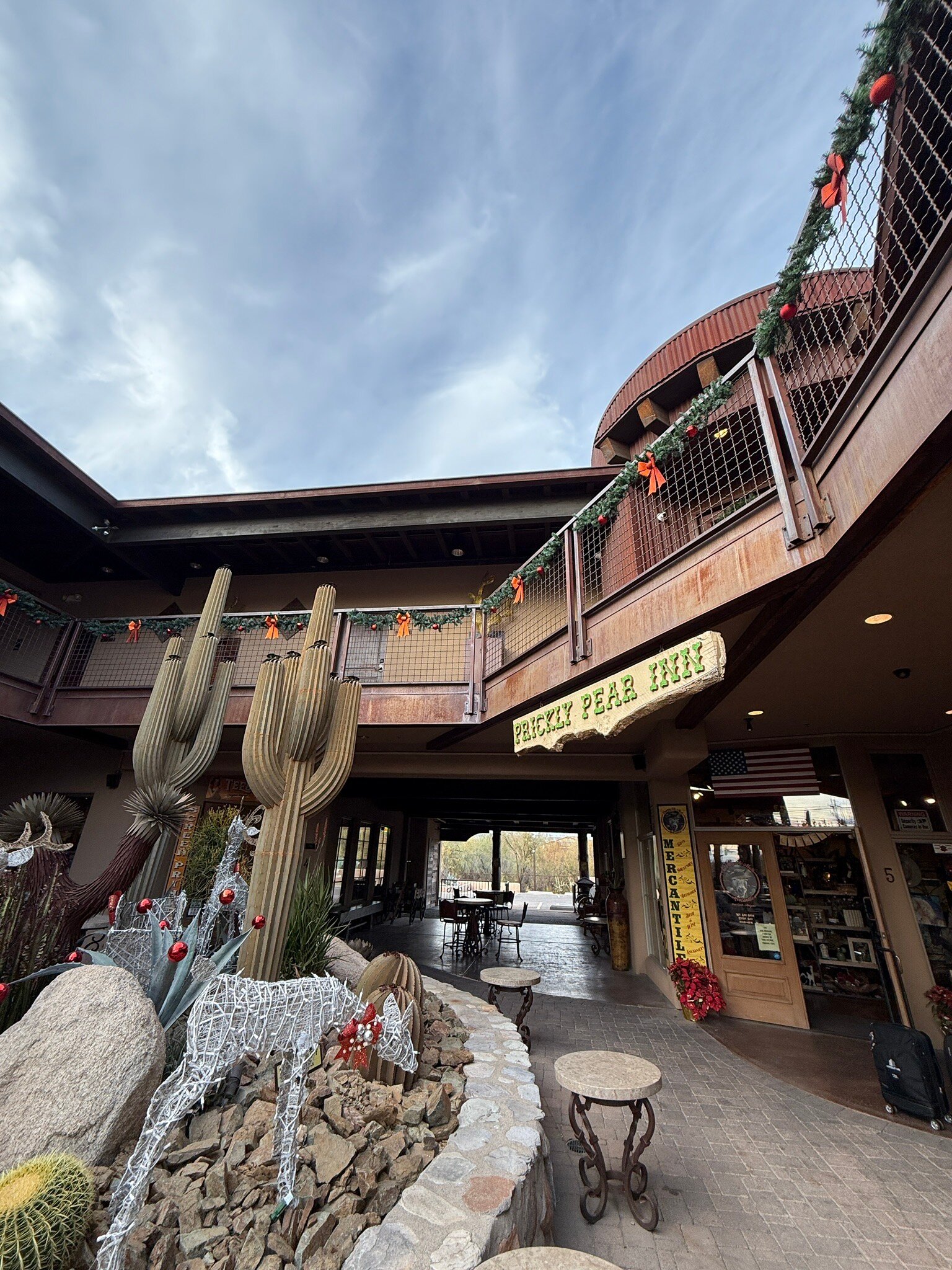 Prickly Pear Inn-官方