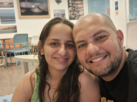 德尔芬冲浪酒店主图