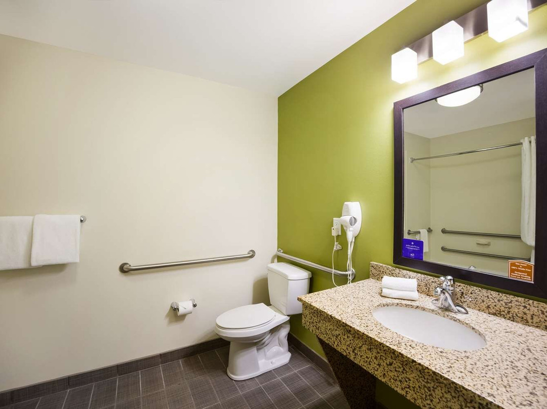 Sleep Inn & Suites主图