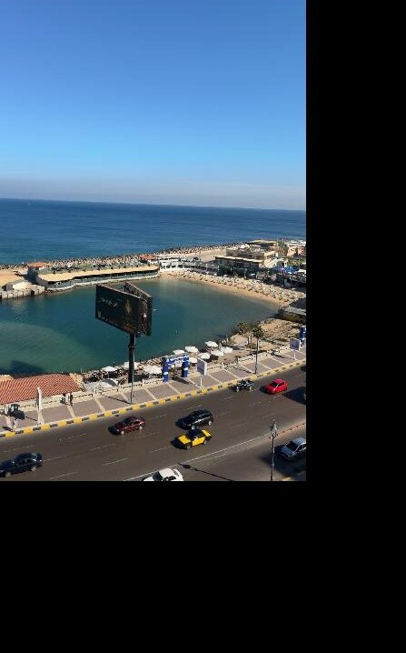 亚历山大浪漫克尼奇酒店主图