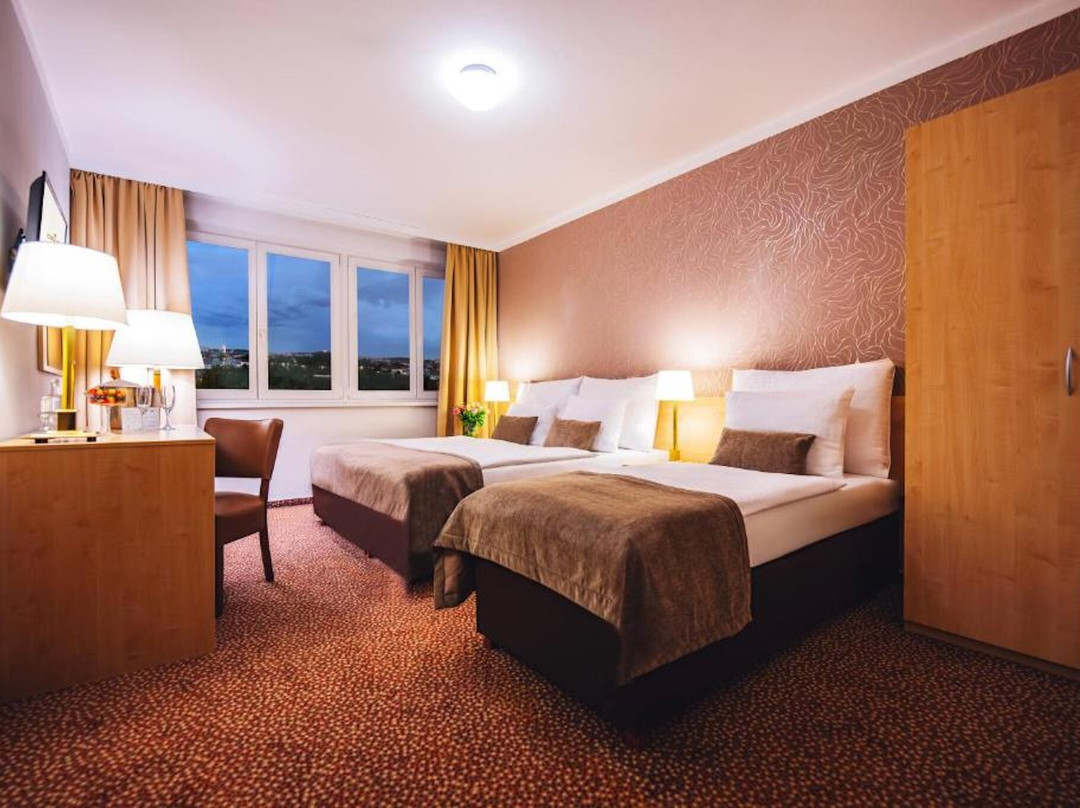 查尔斯中央酒店主图