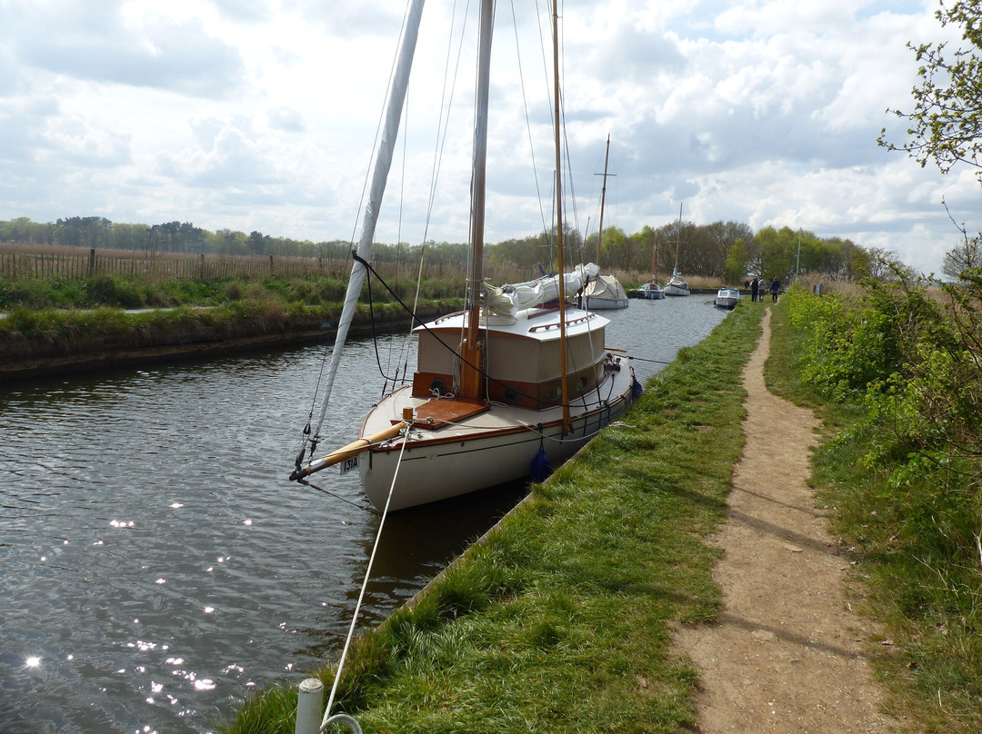 Oliver's Sailing Holidays-Martham必去景点