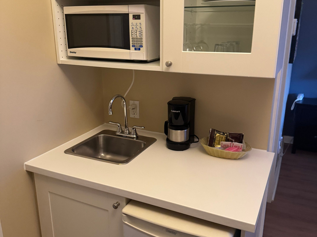 拜沃德蓝酒店主图