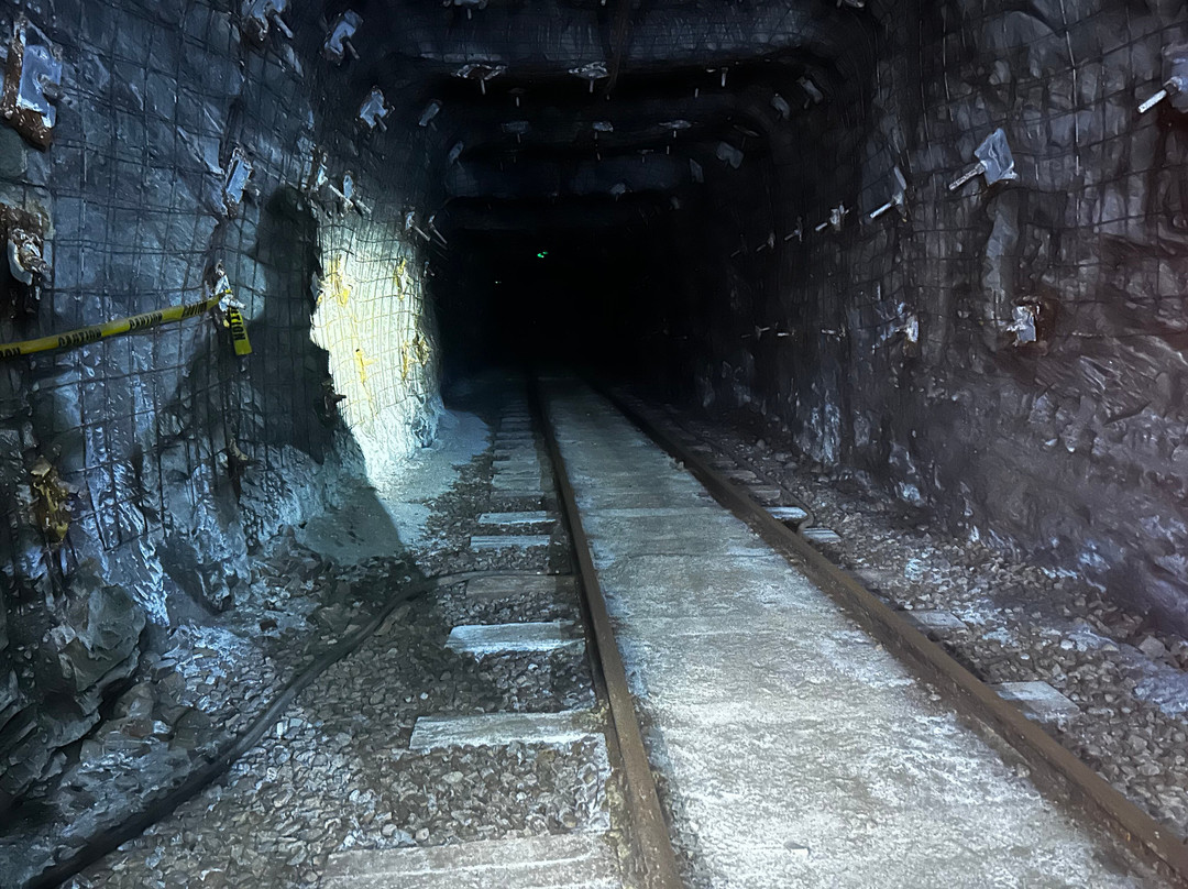 Hard Times Mine-Mount Isa必去景点