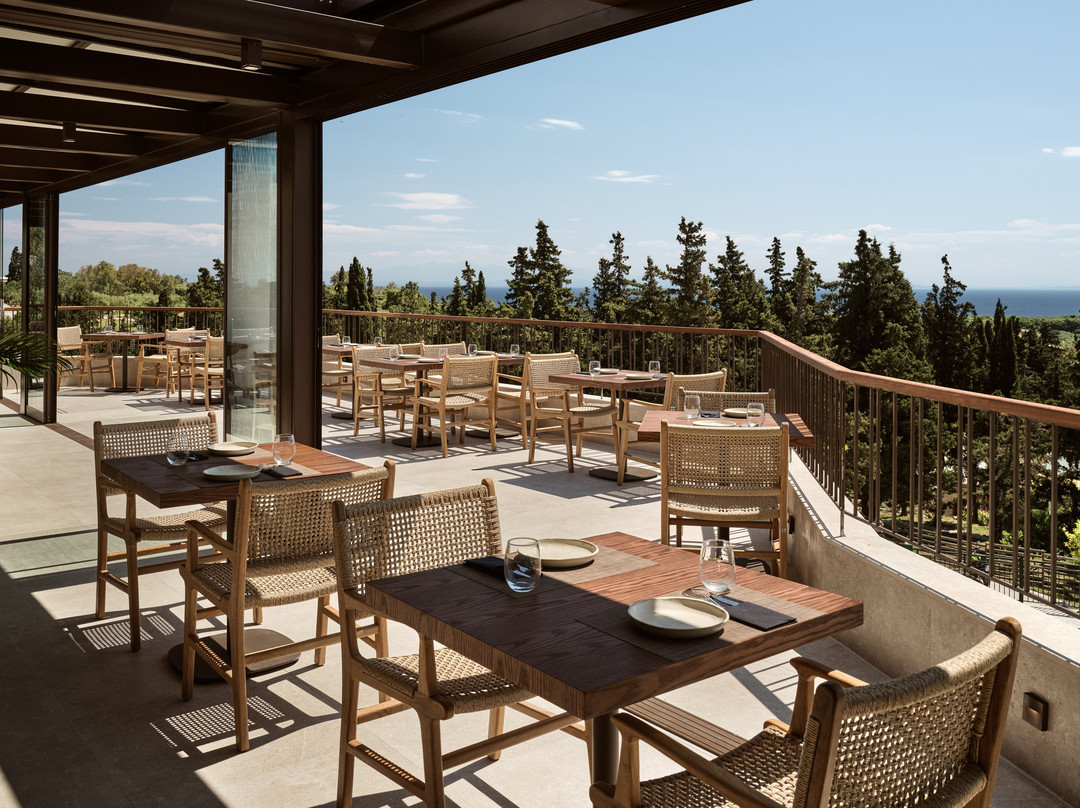 Gerakas Belvedere Hotel & Spa主图