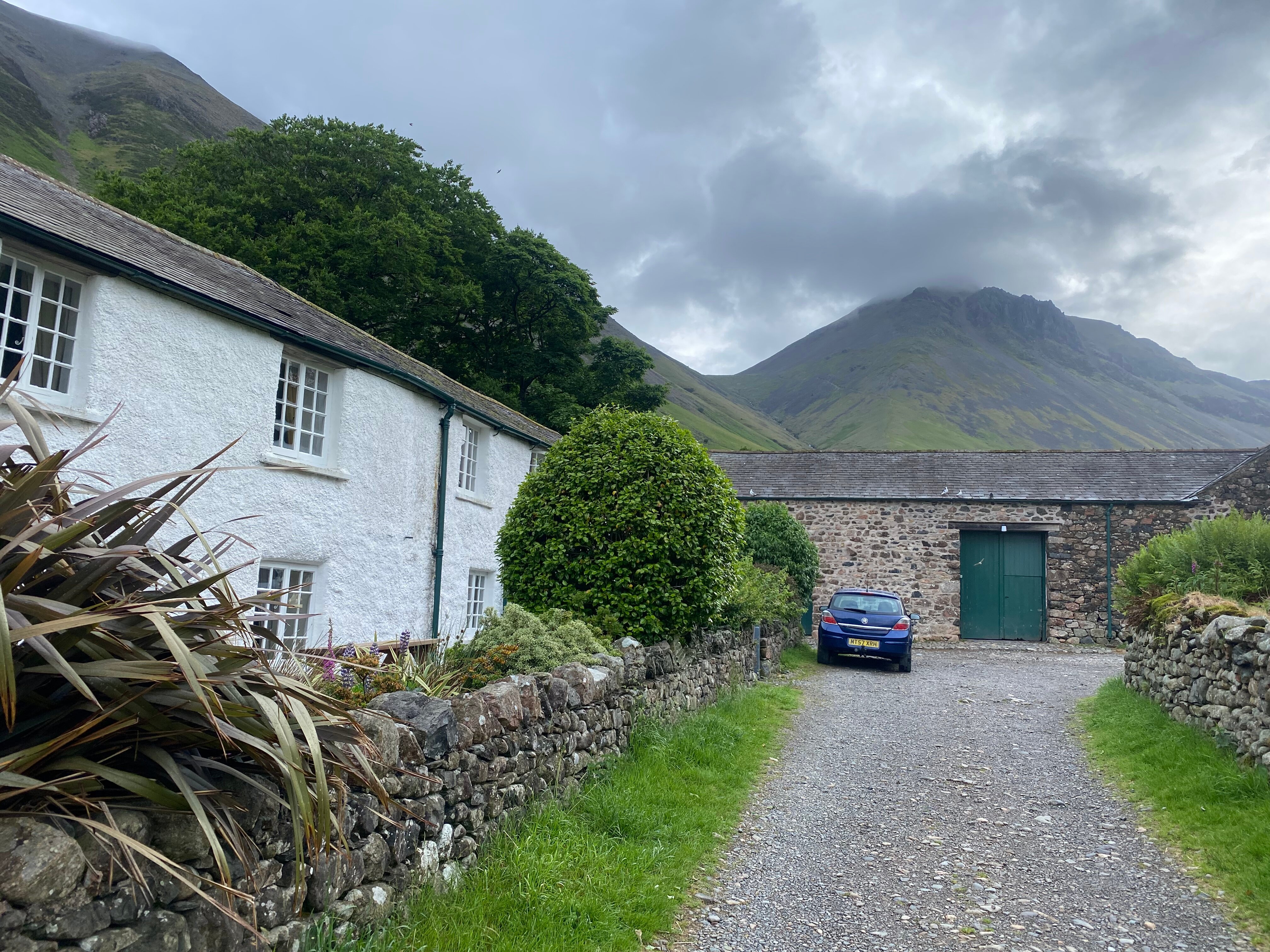 Burnthwaite Farm-官方