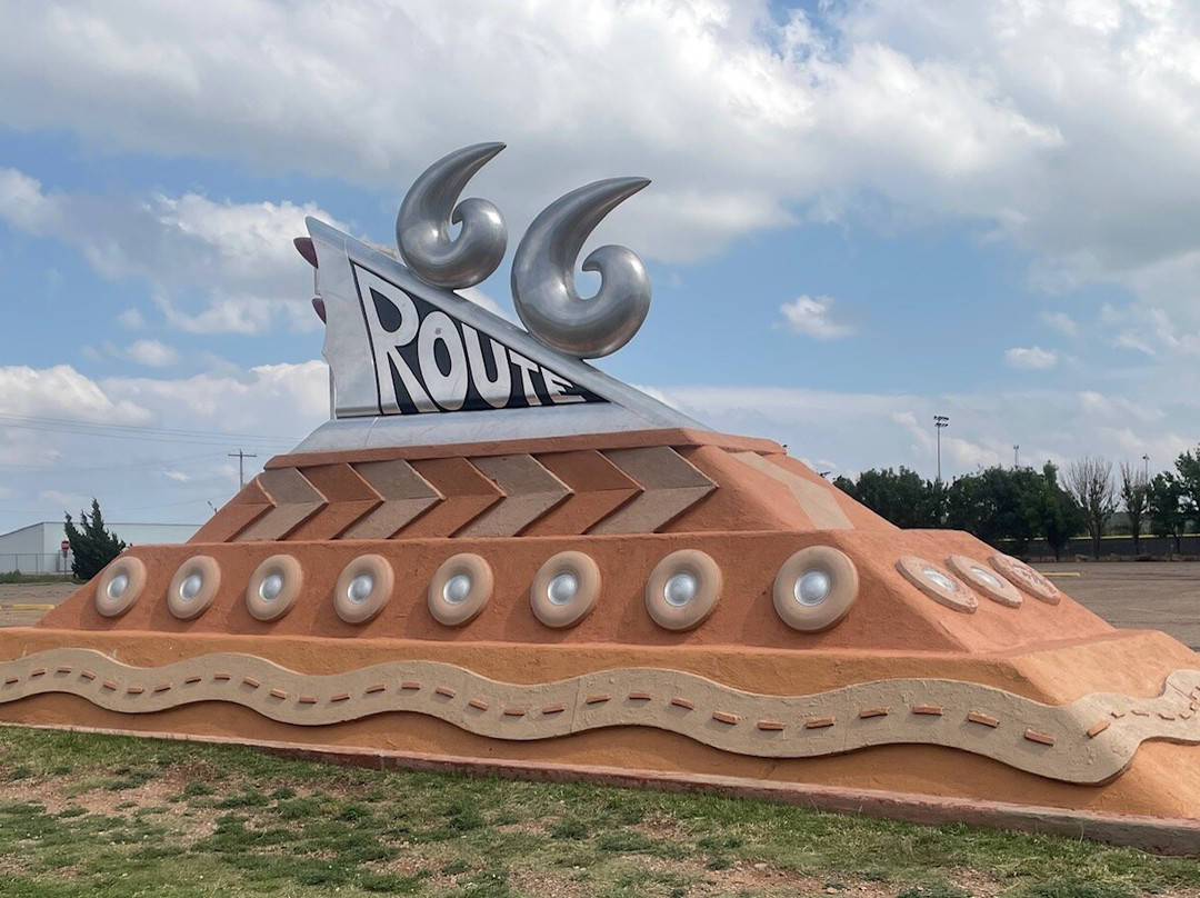 Route 66 Monument景点图片