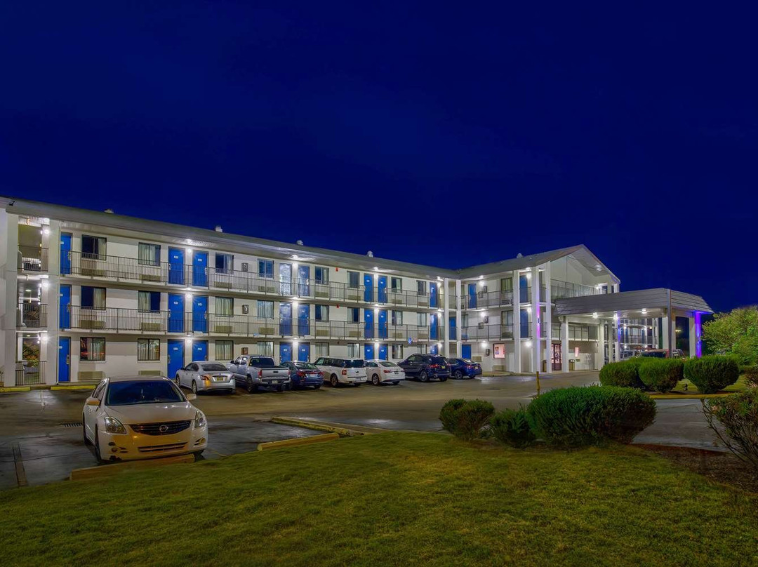 Motel 6 Jackson