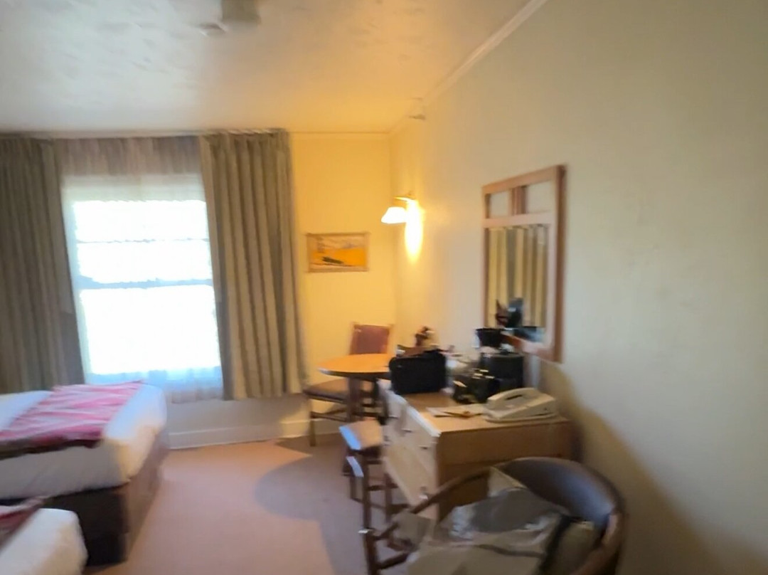 老忠实客栈主图