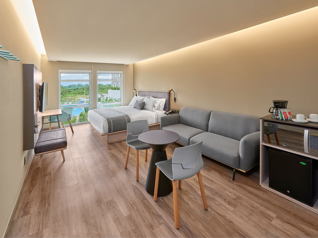 Benito Juarez Municipality酒店住宿-City Express Plus by Marriott Cancun Aeropuerto Riviera