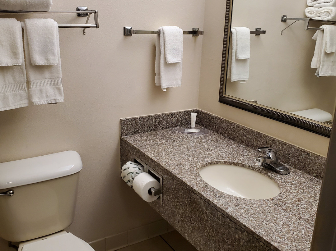 Clarion Pointe Beckley主图