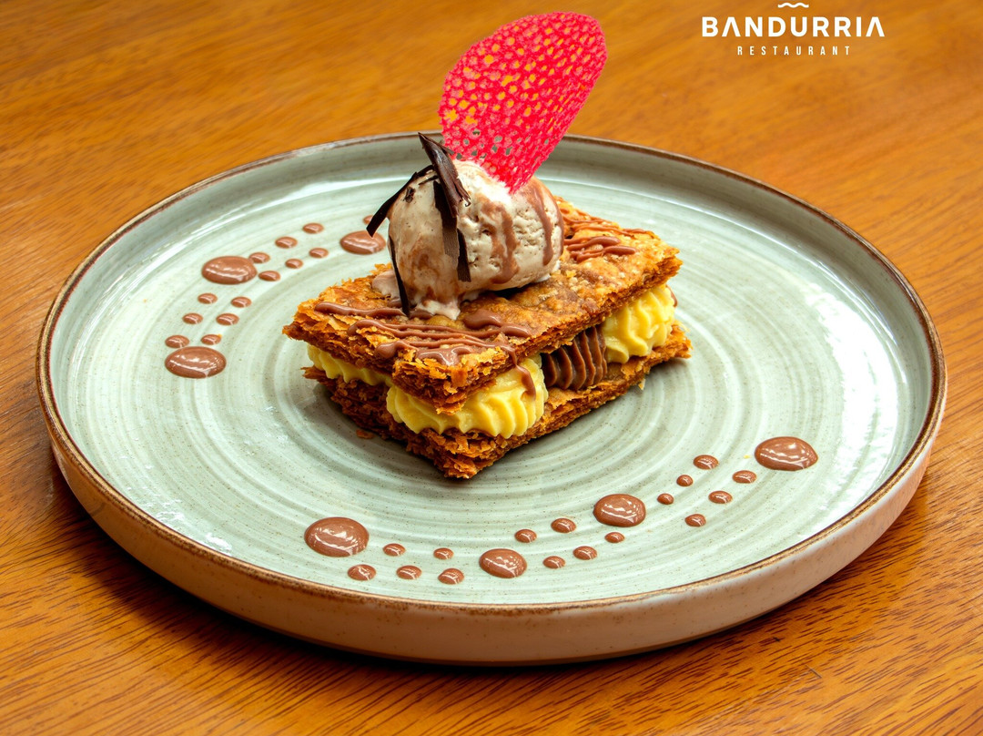 Bandurria Restaurant