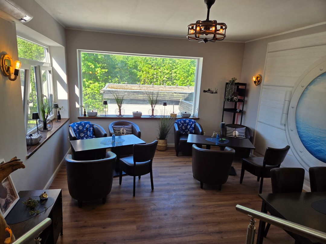 Bistro Bullauge