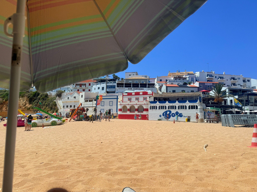 Praia do Carvoeiro-卡沃埃罗必去景点