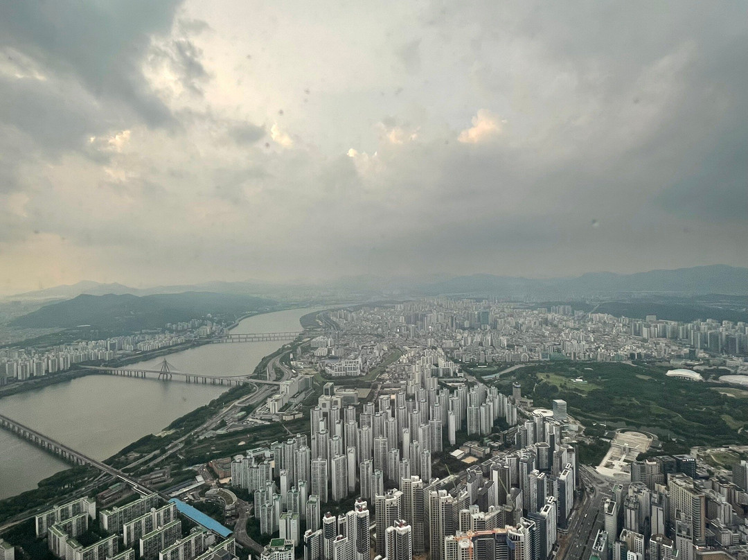 Lotte World Tower & Mall-首尔必去景点