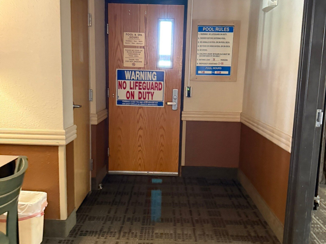 AmericInn by Wyndham Osceola主图