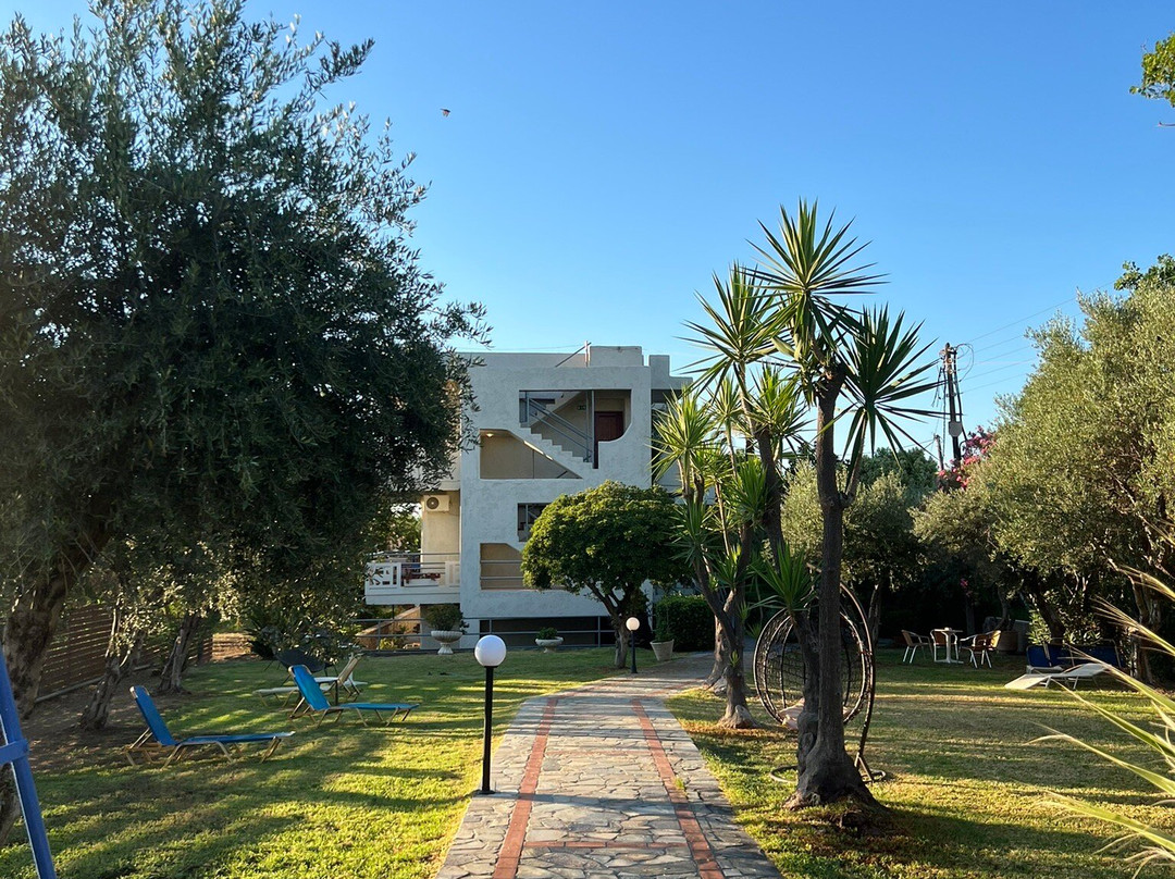 Proimos Apartments主图