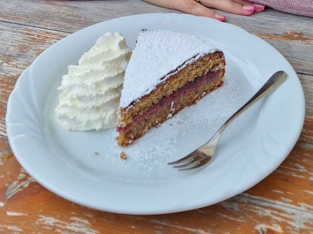 Edelweisshütte主图