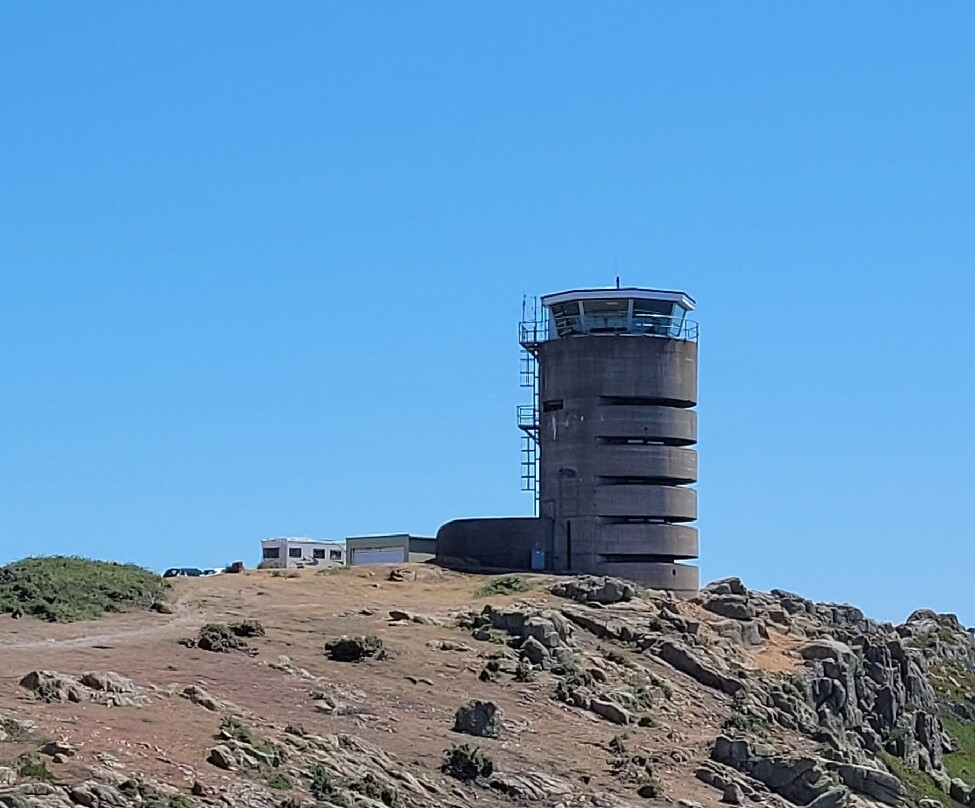 Corbiere Lighthouse (La Corbiere)-圣布雷拉德必去景点