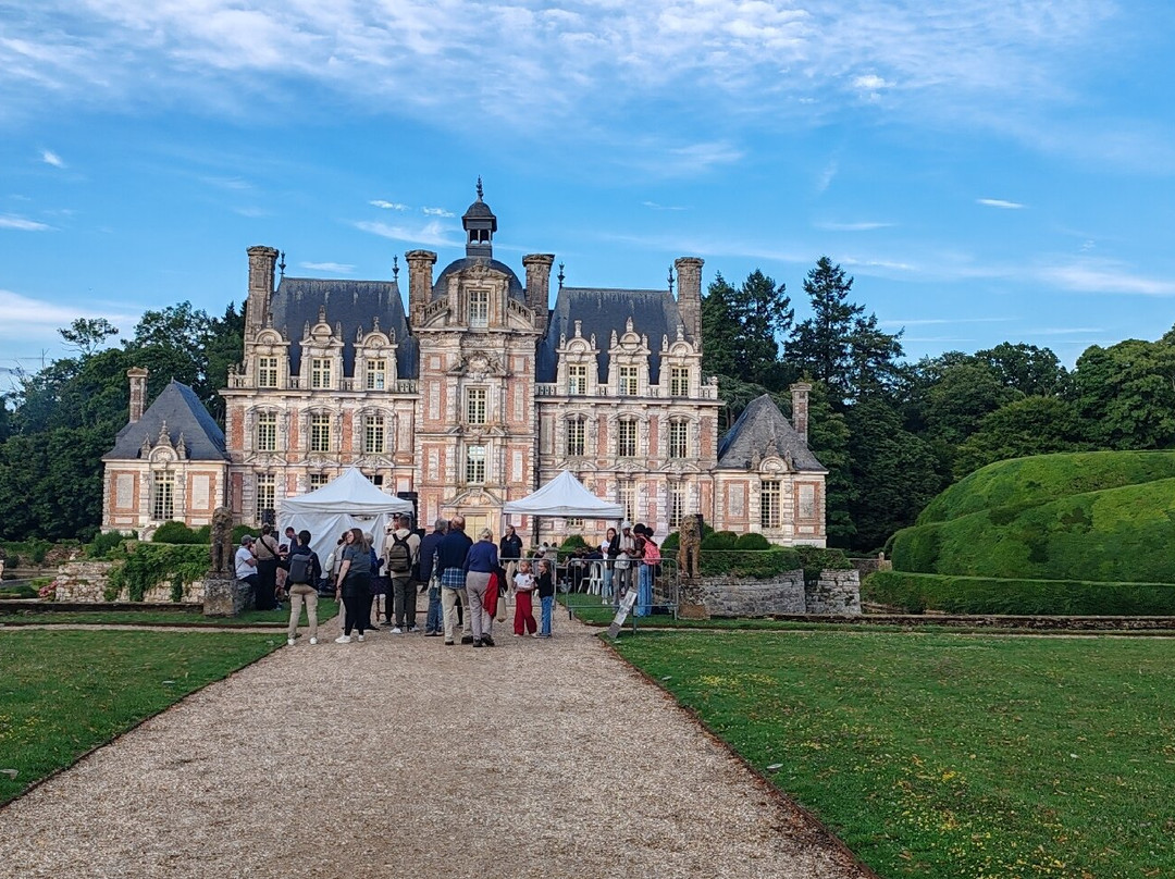 Chateau de Beaumesnil-Beaumesnil必去景点