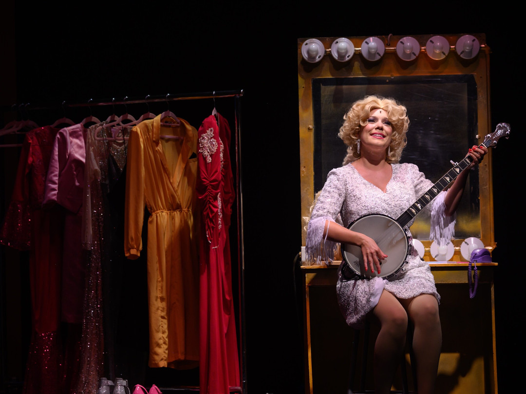 Confederation Centre of the Arts-夏洛特镇必去景点