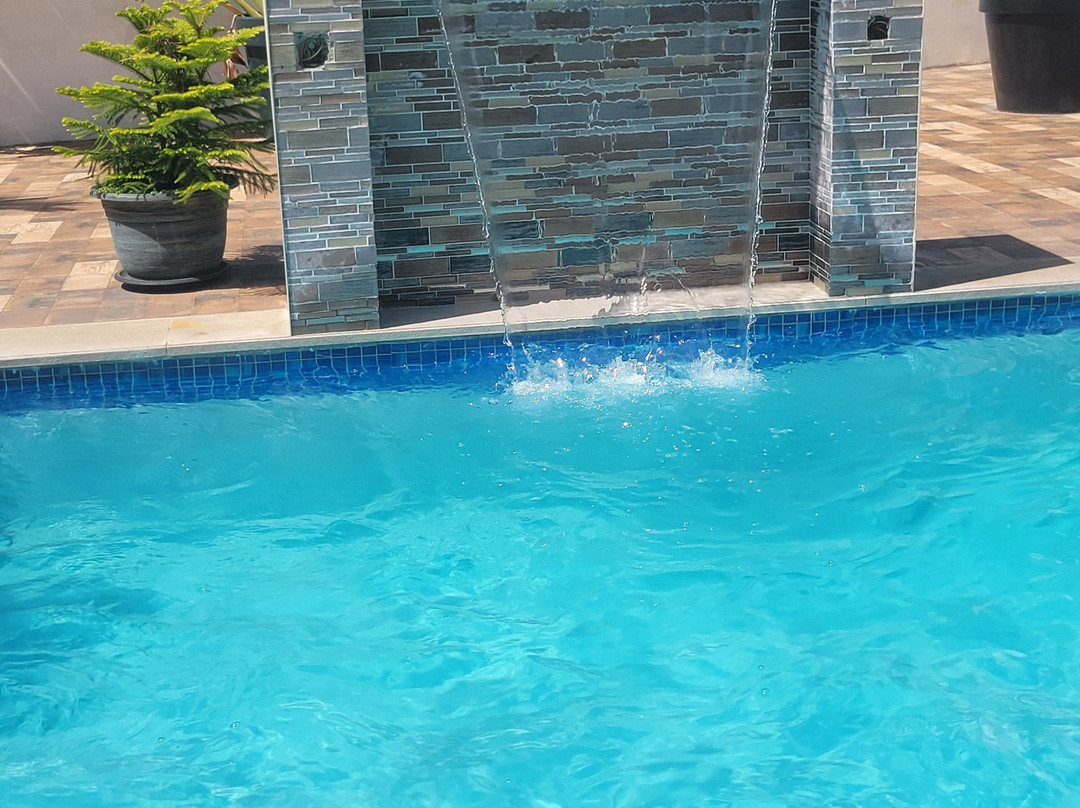 Lesville Tobago主图