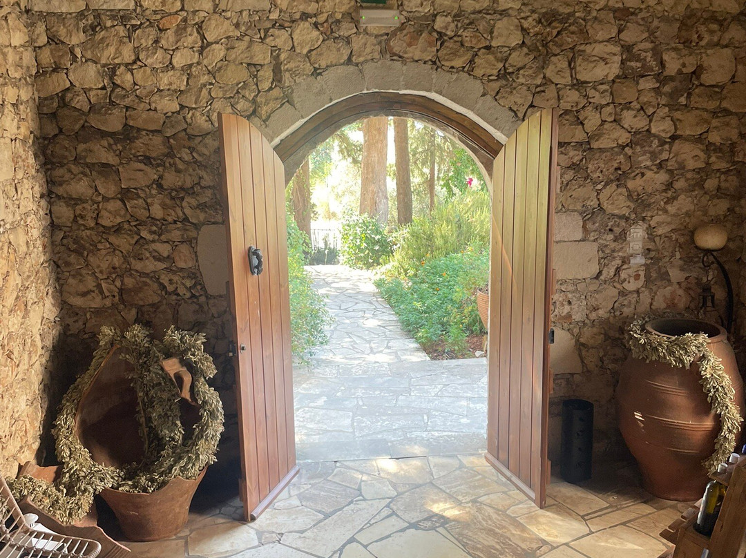 Winery Dourakis-Alikampos必去景点