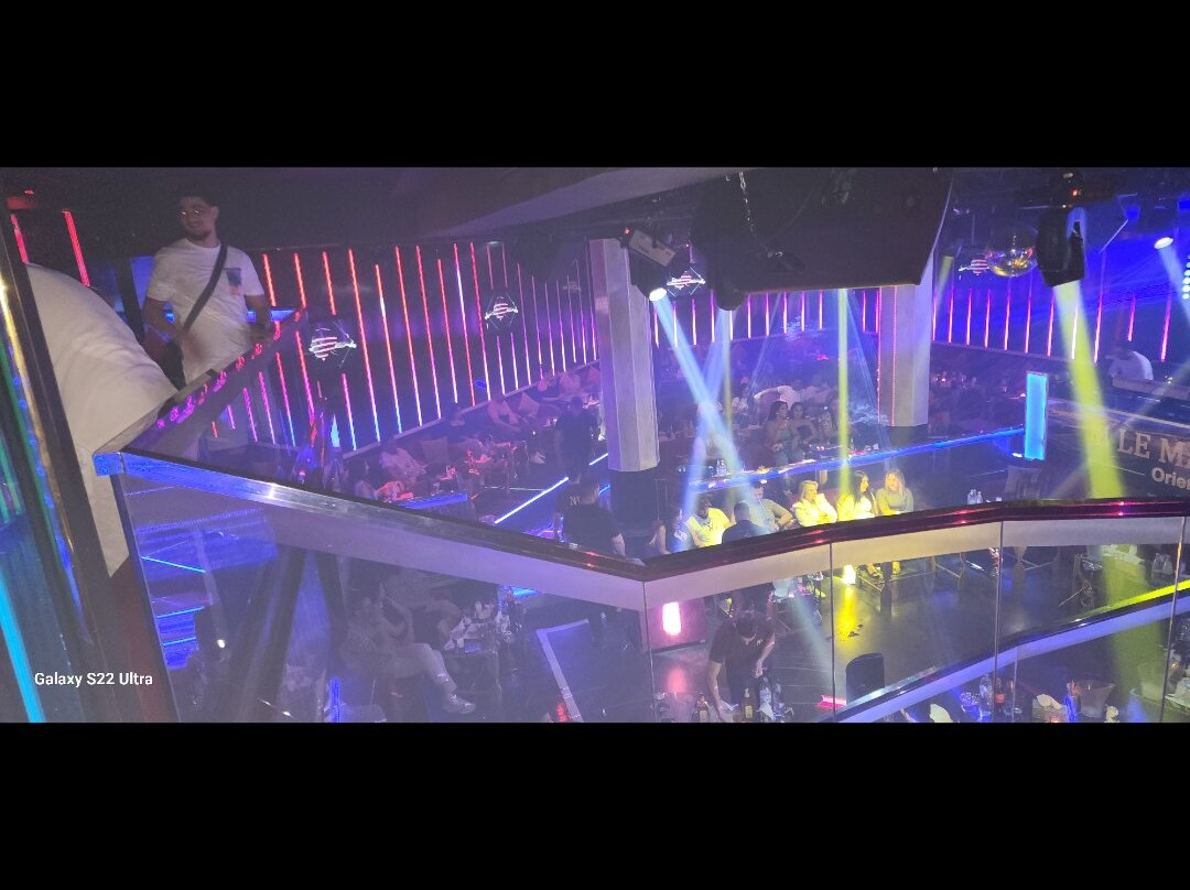 Le Maestro Cabaret Agadir