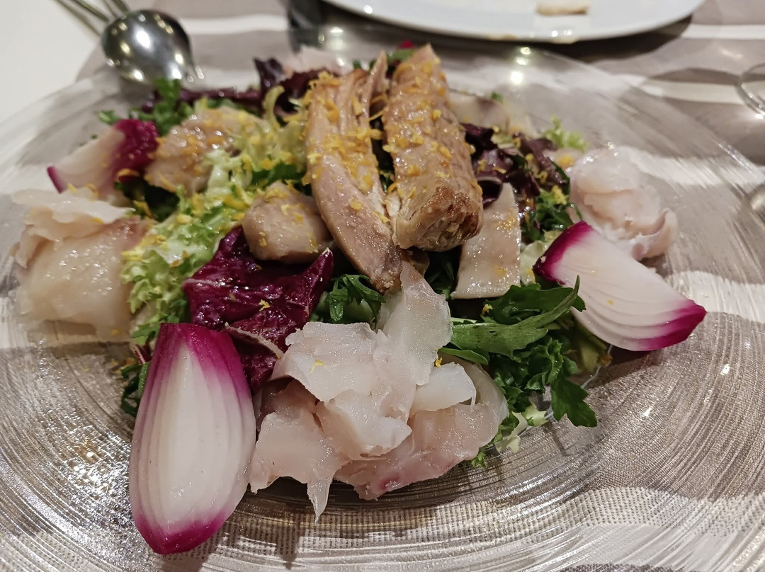 黑松露酒店主图