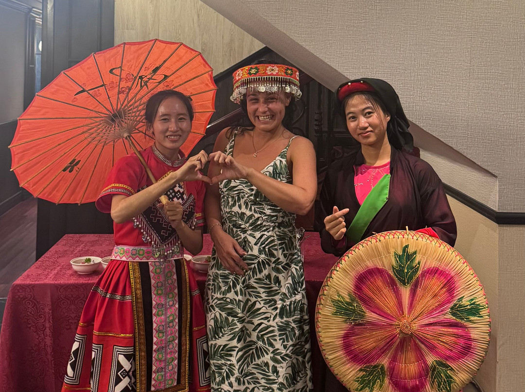 Lotus Elegnace Cruises