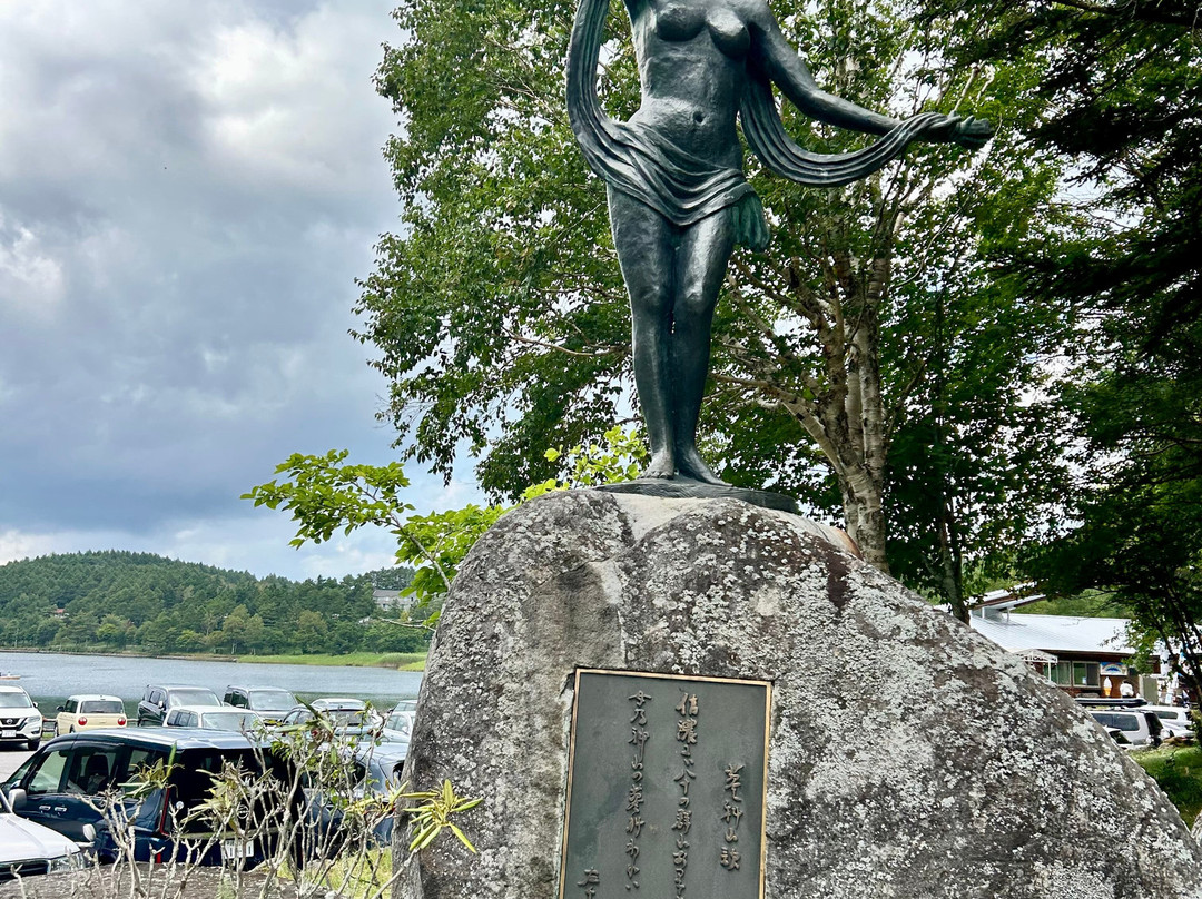 池之平白桦高原酒店主图