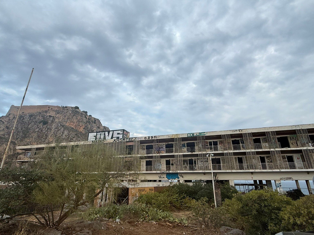 Arvanitia beach-纳夫普利翁必去景点