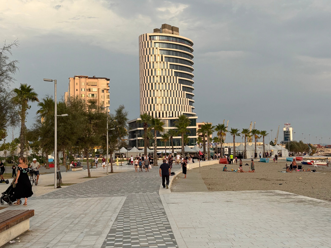 Promenade Park (Shëtitorja "Vollga")-杜勒斯必去景点