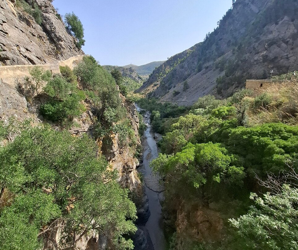 Il Ponte Del Diavolo-Civita必去景点