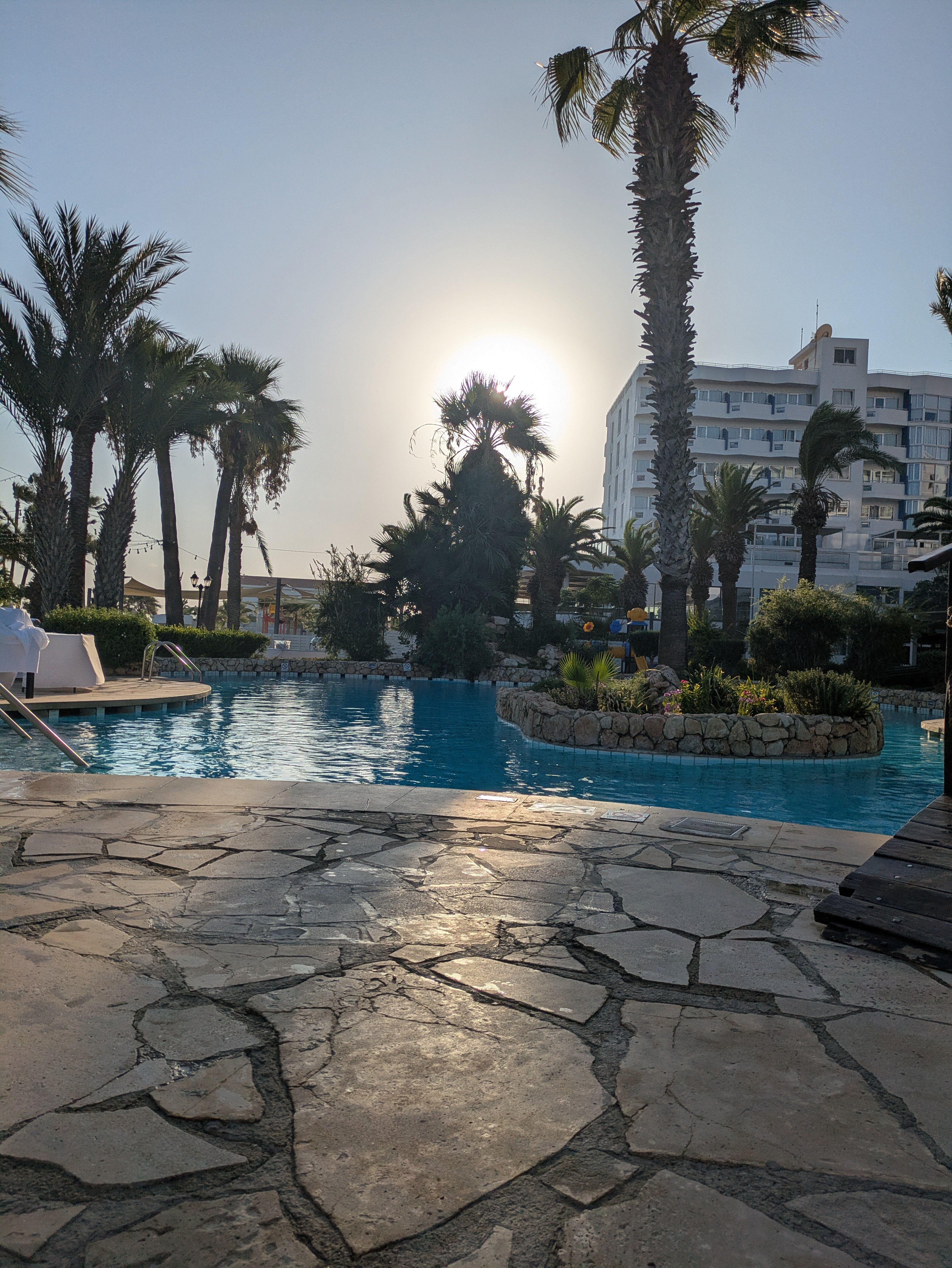 Sandy Beach Hotel & Spa-官方