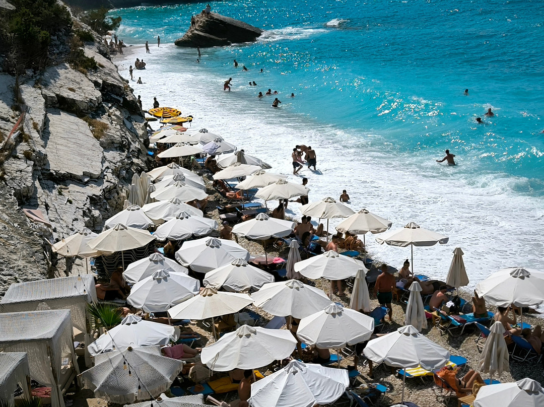Pulebardha Beach-沙兰德必去景点