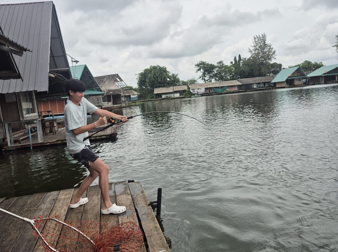Mr.Tee Taxi Bangkok Service-曼谷必去景点