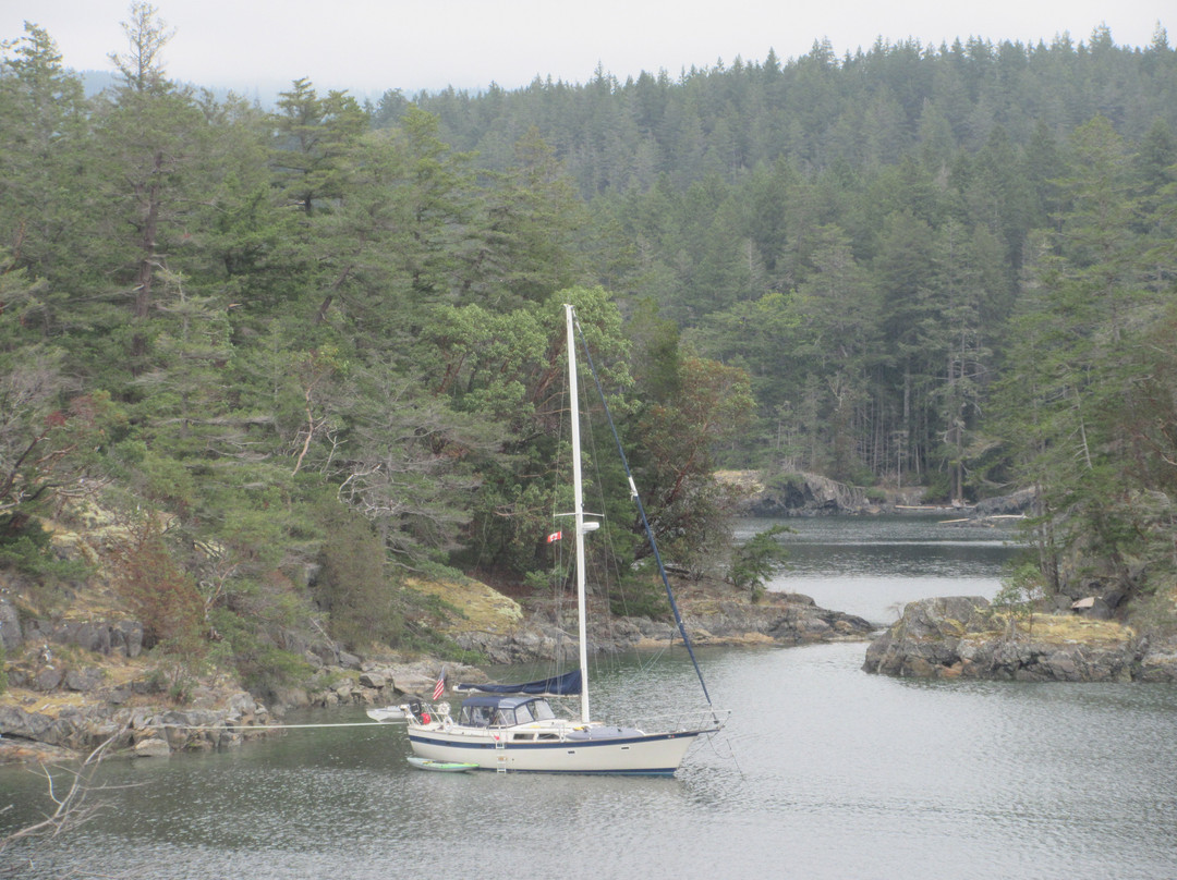 Smuggler Cove Marine Provincial Park-Halfmoon Bay必去景点