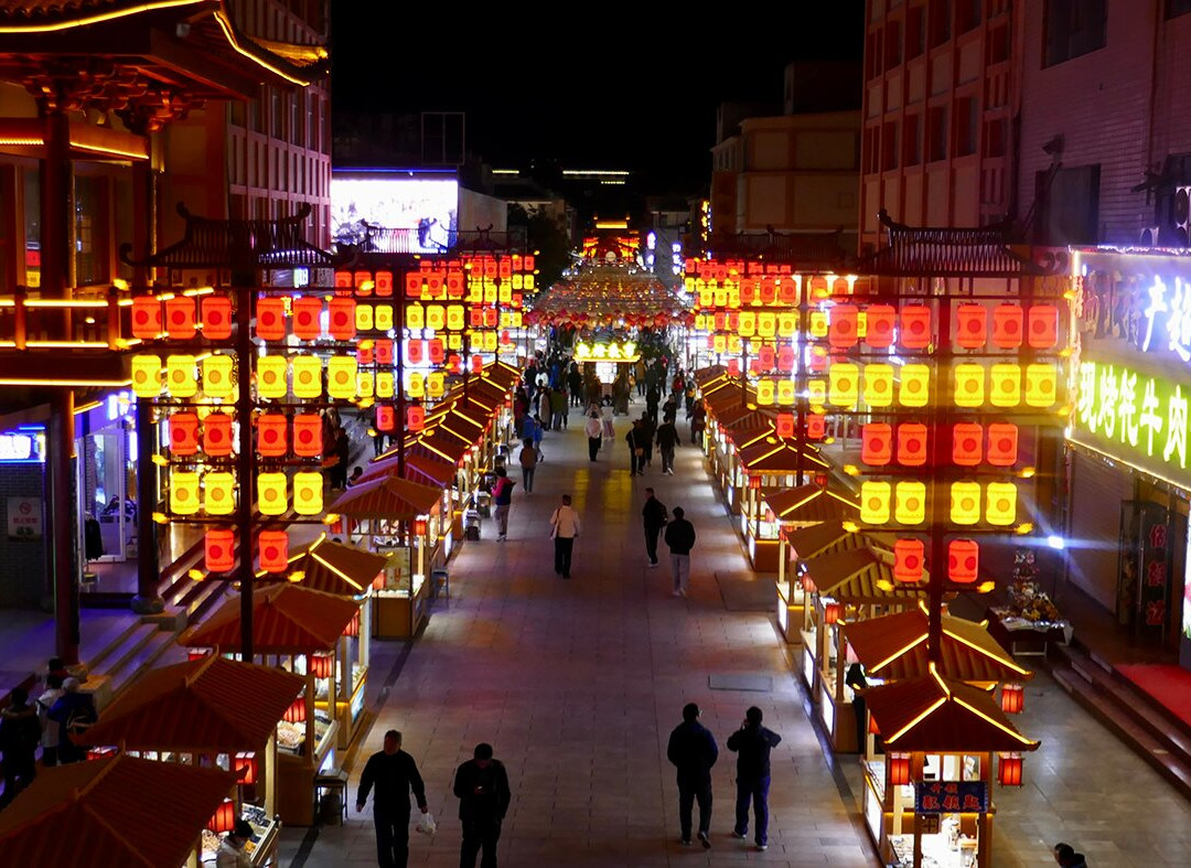 沙州夜市-敦煌市必去景点
