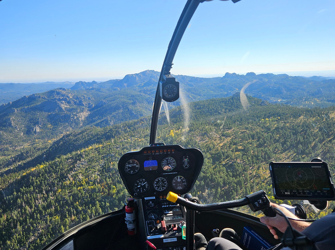 Black Hills Aerial Adventures-卡斯特必去景点